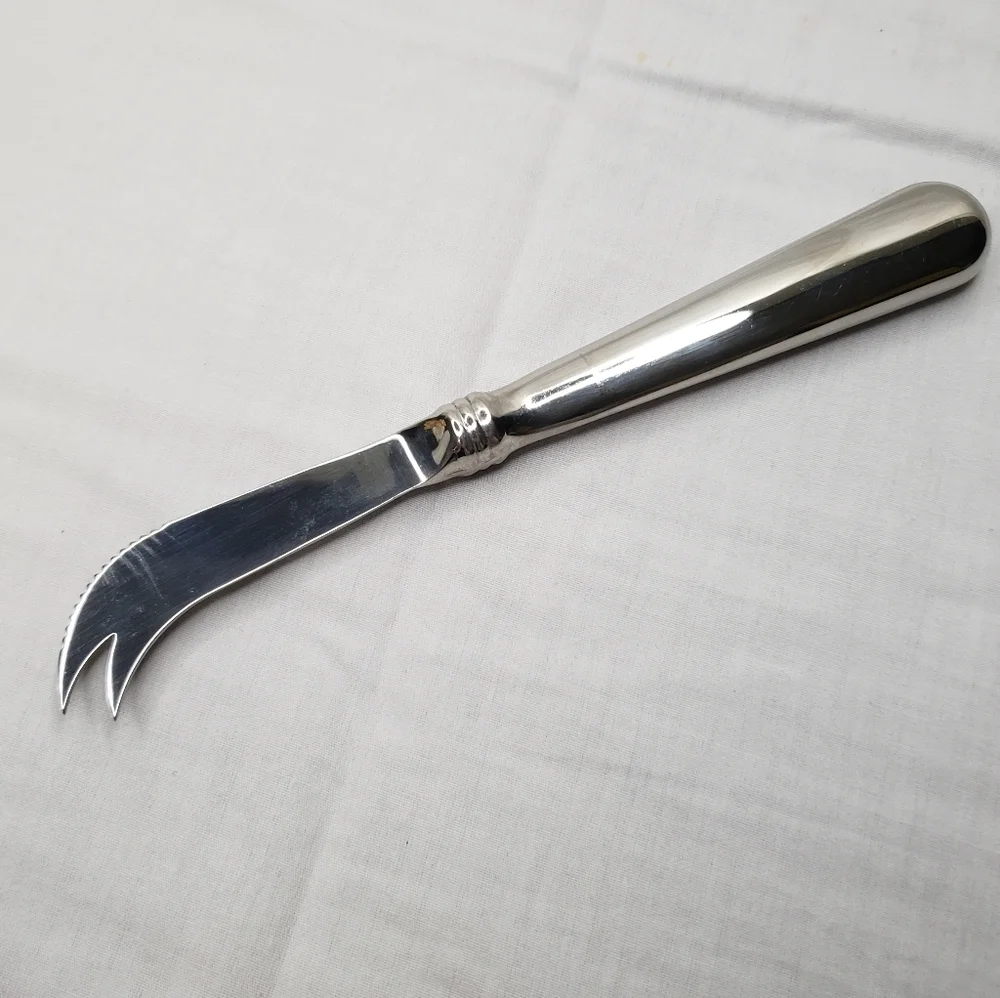 Williams And Sonoma Stainless Steel Serrated Cheese Knife